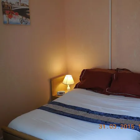 Le Petit Chateau Proche Parc Des Expositions Porte De Versailles Hotel