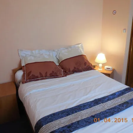 Le Petit Chateau Proche Parc Des Expositions Porte De Versailles 2* Malakoff