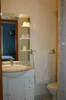Le Petit Chateau Proche Parc Des Expositions Porte De Versailles 2*