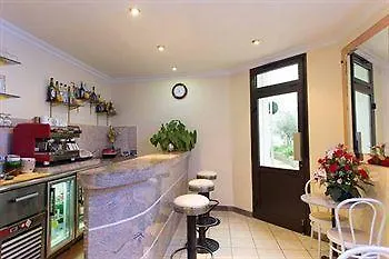 Le Petit Chateau Proche Parc Des Expositions Porte De Versailles Hotel