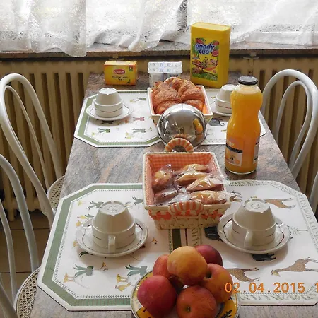 Hotel Le Petit Chateau Proche Parc Des Expositions Porte De Versailles